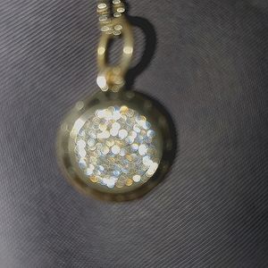 Authentic pandora necklace with swarovski crystals